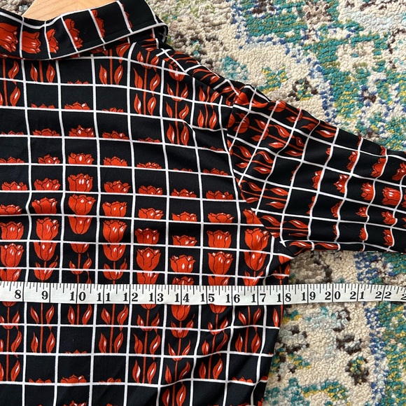 Motivation | VTG button Up 3/4 sleeve top | medium - Picture 4 of 5